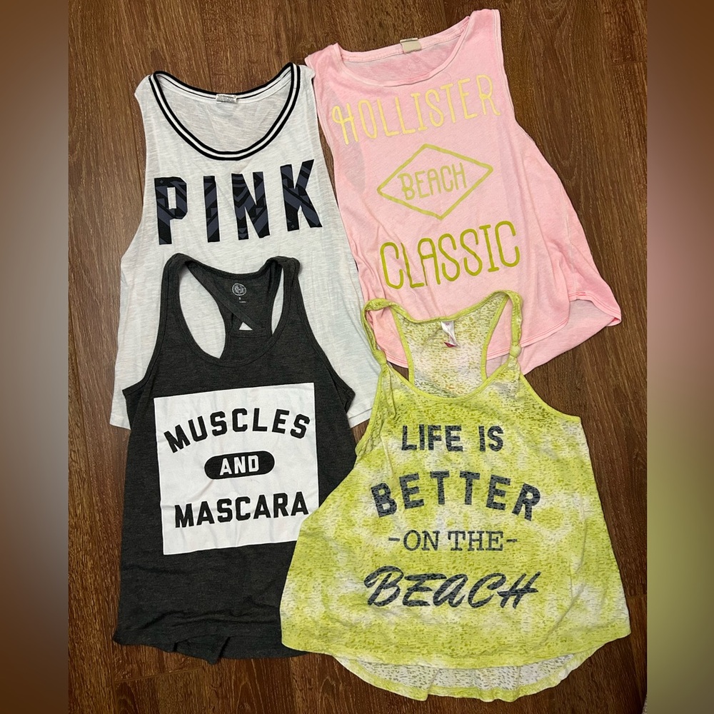 Bundle of graphic tops